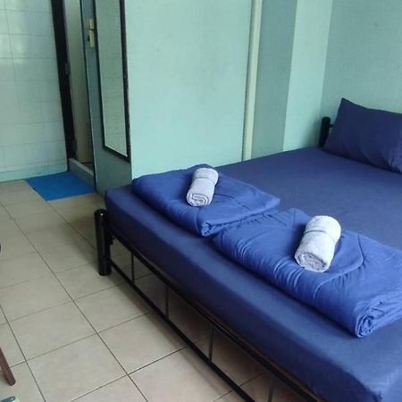 NAT 2 Guest House Bangkok Extérieur photo