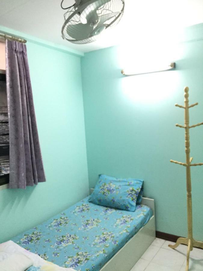 NAT 2 Guest House Bangkok Extérieur photo