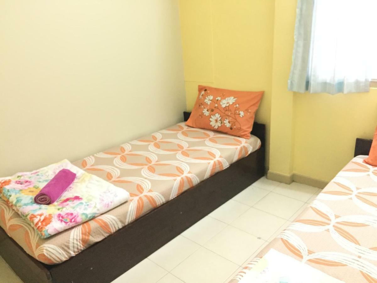 NAT 2 Guest House Bangkok Extérieur photo